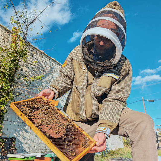 Professional Three Layer Ventilated Beekeeping Jacket